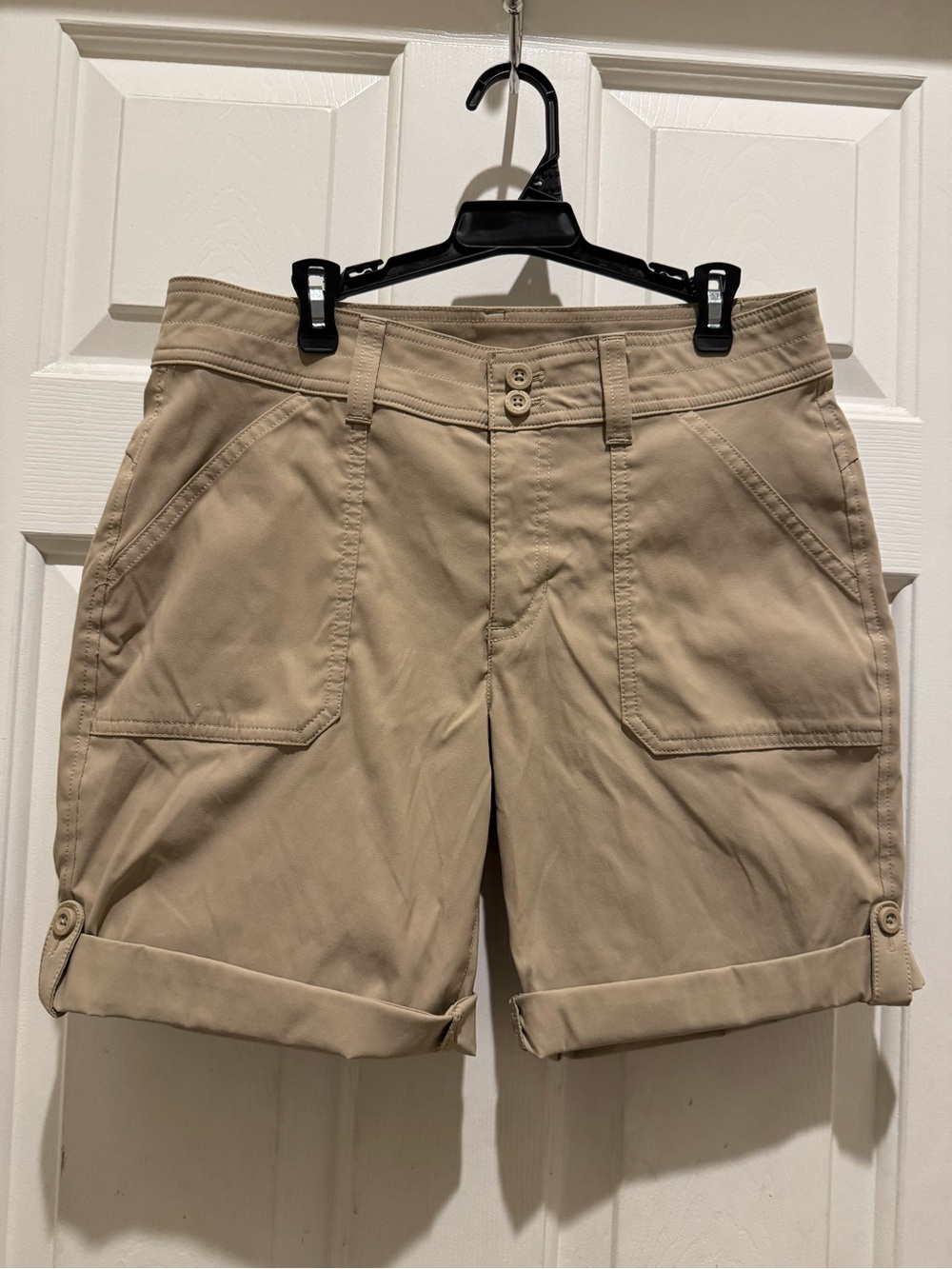 Eddie Bauer women’s shorts size 4